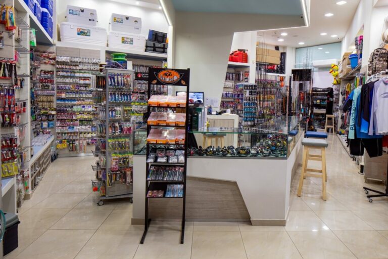 fishinglab inside 1200x800 1 768x512