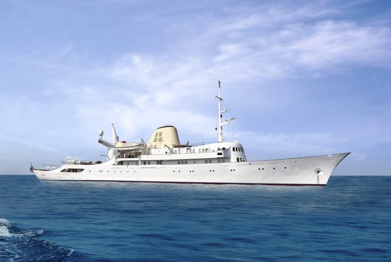 christina o superyacht onassis valef yachts 768x515