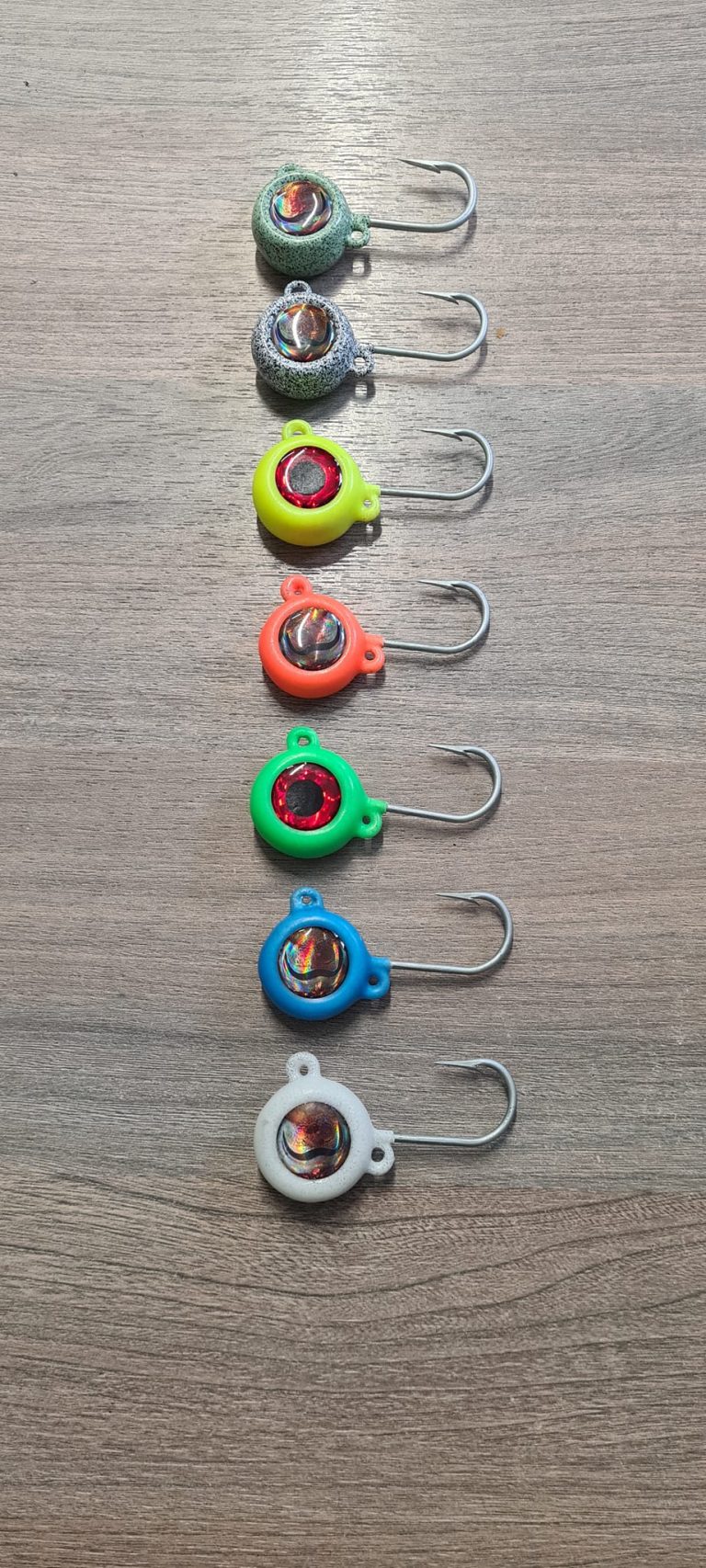 350808119 915785902984019 3976736344849170859 n 768x1706