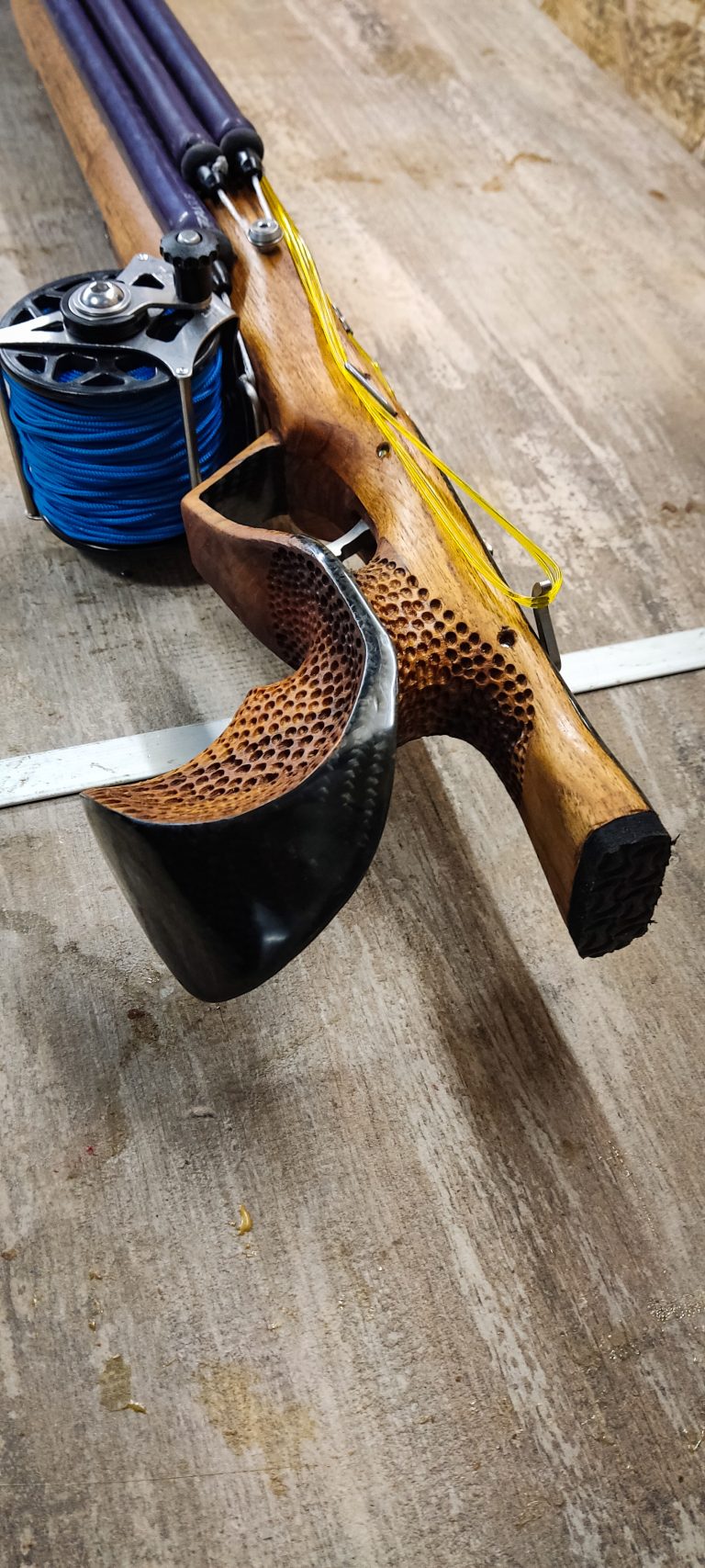 1640888361937 768x1707